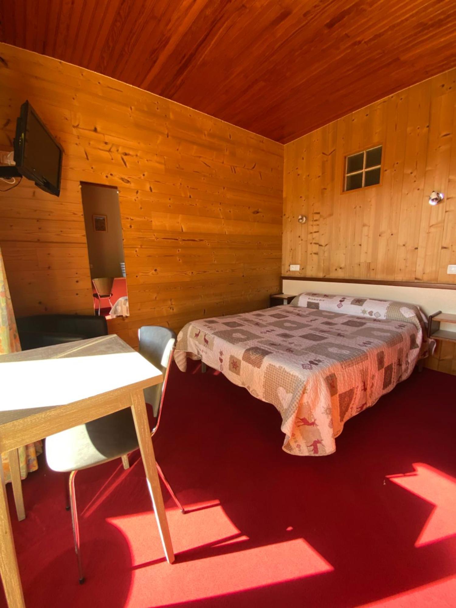 Relais Du Belloch Angoustrine Eksteriør billede